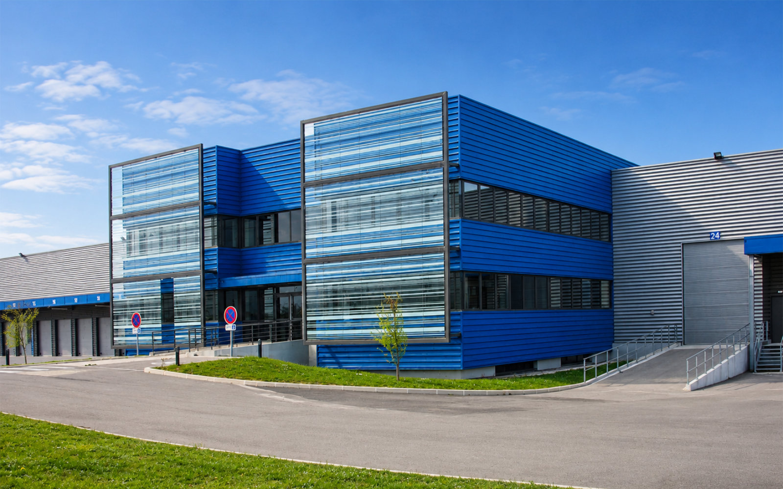 UPS Lyon Jonage Hub Messagerie 1